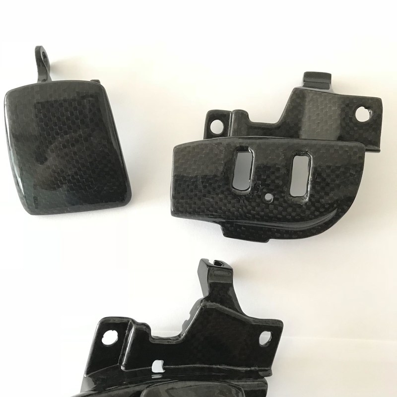 Auto Custom Carbon Fiber Parts Ferrari Carbon Fiber Door Handles Hot Press Molding Process