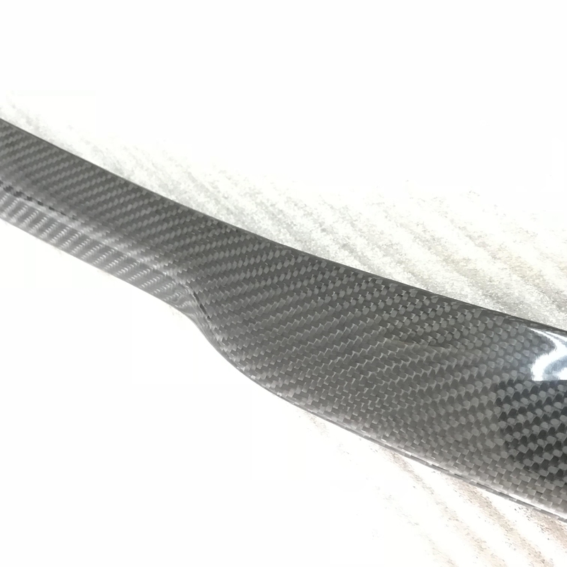 Black Custom Carbon Fiber Parts Rear Wing Lip Spoilers High Temperature Resistance